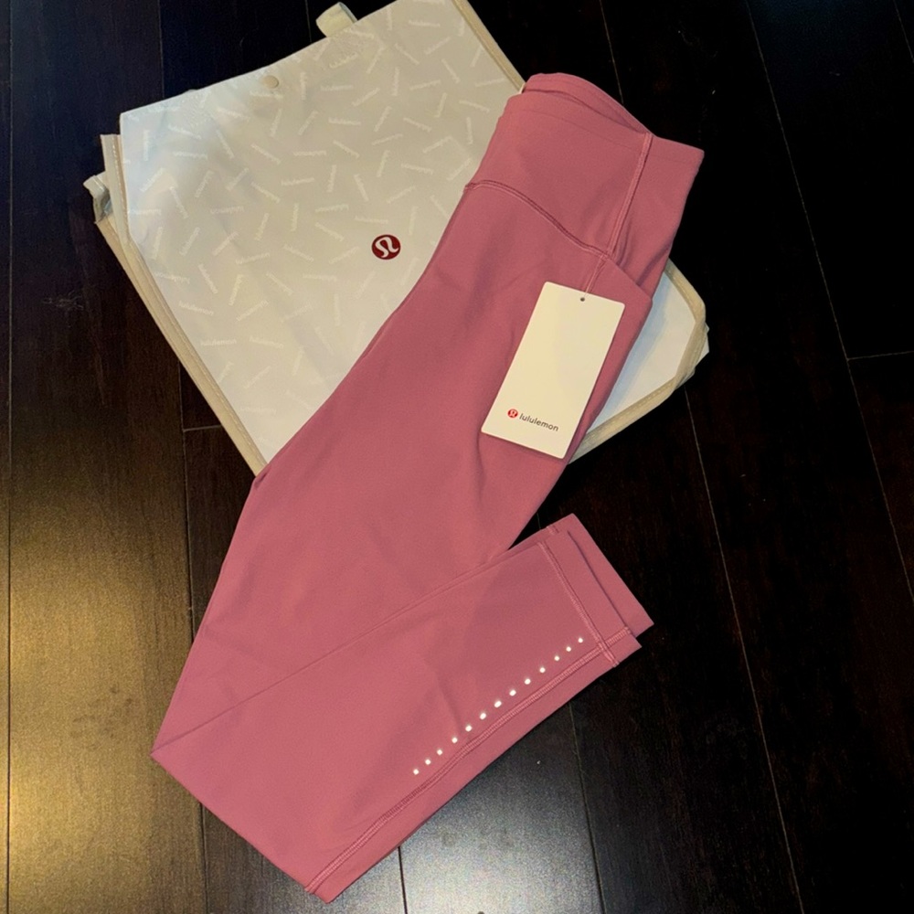 LULULEMON SWIFT SPEED HR LEGGINGS 28” in VELVET DUST (VLVD)